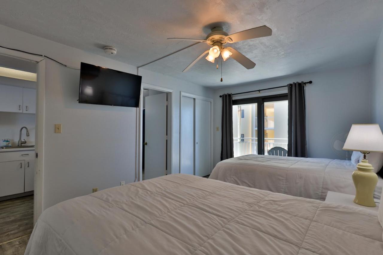 Coastal Waters Hotell New Smyrna Beach Exteriör bild