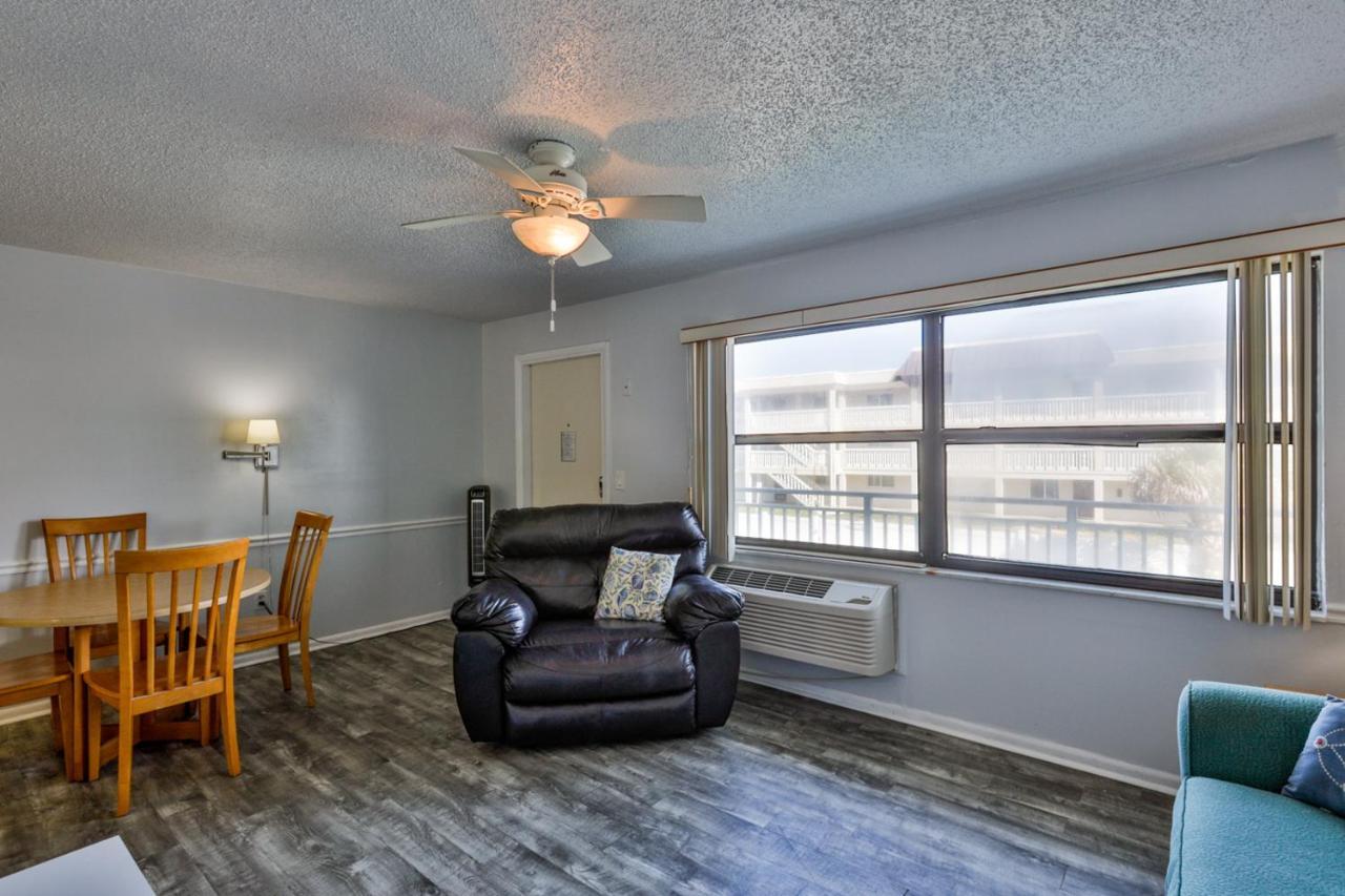 Coastal Waters Hotell New Smyrna Beach Exteriör bild
