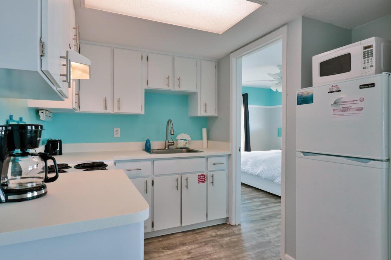 Coastal Waters Hotell New Smyrna Beach Exteriör bild